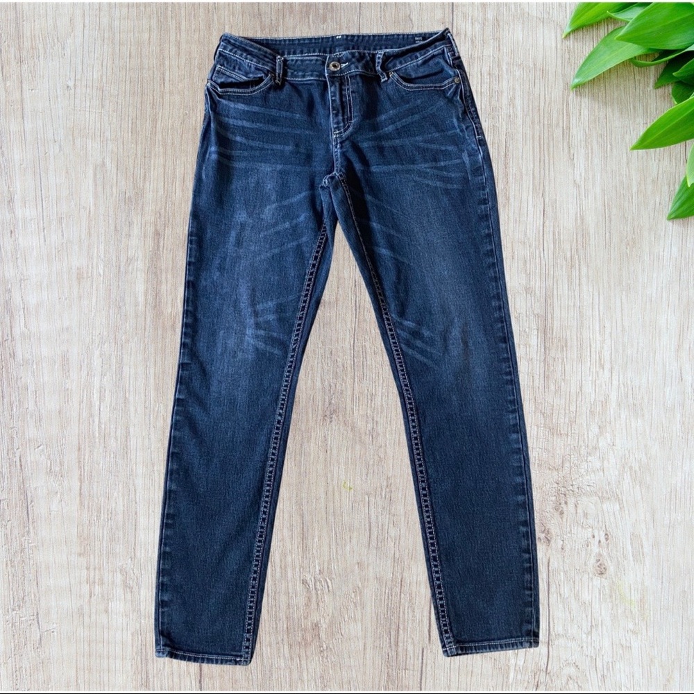 2/$30 || Buffalo David Bitton Faye Mid-Rise Skinny Jeans